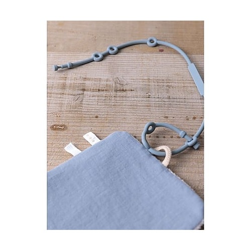 ベビー ニギニギハンカチ シリコンストラ