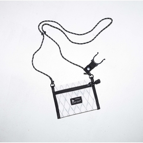 財布 ネックウォレット DAY OUT WHITE