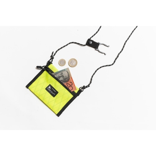 財布 ネックウォレット DAY YELLOW