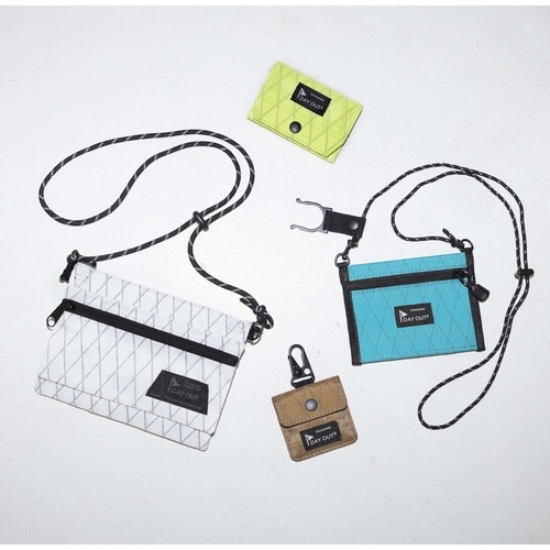 財布 ネックウォレット DAY OUT BLUE