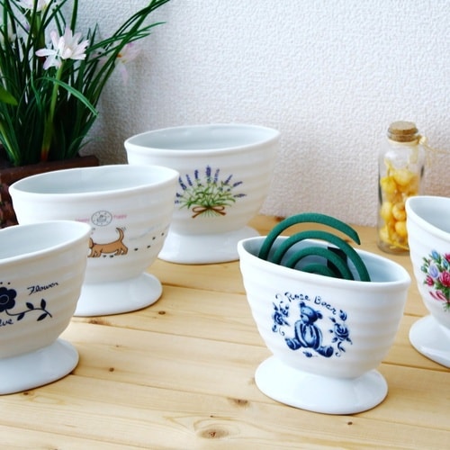 蚊取り線香ホルダー 陶器製 フラワー