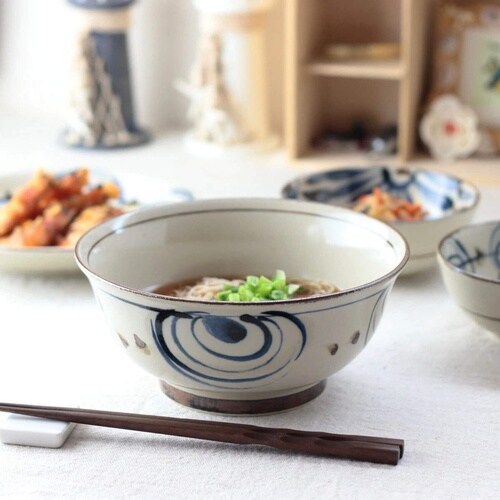 鉢 民彩渦紋 麺鉢 18.5cm 日本製