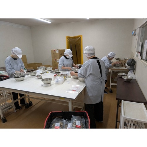 貢栄商事 国内産菌床栽培 訳あり椎茸 200g×1