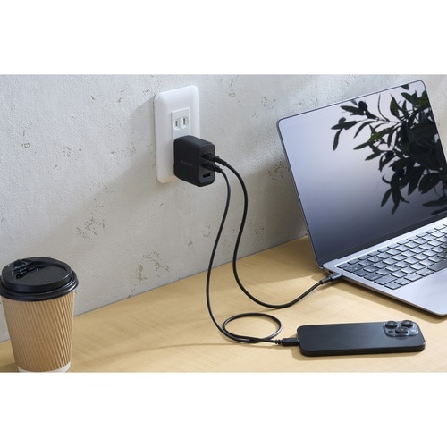 USB充電器 C×2+A×1 70W ブラック