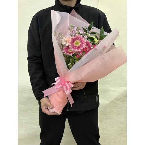 季節のお祝い花束 気持ち伝わるピンクブーケ