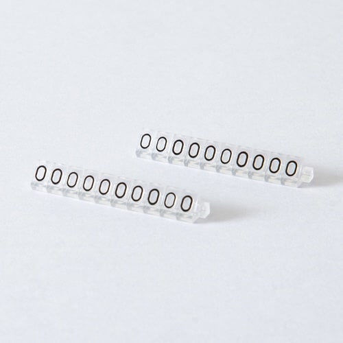 ニュープライスキューブ補充M用20粒透明/黒 0