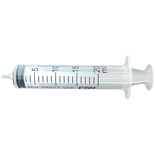 シジエムシリンジ(針なし)20mL 1ケ