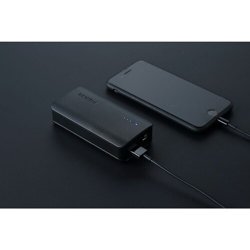 モバイルバッテリー 容量6700mAh