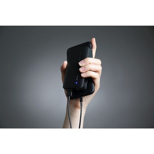 モバイルバッテリー 容量6700mAh