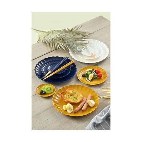 食器 さっと洗える食器 ESSEN キャ