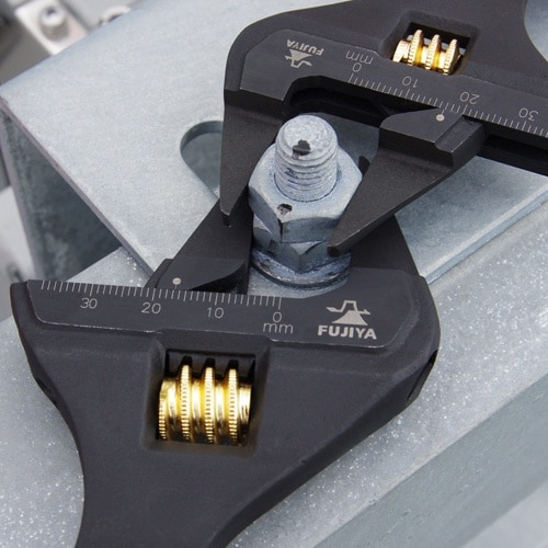 EA530JD−2 214.7mm/38mm モン