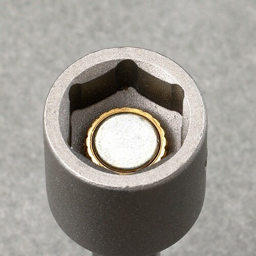 EA612AZ−211 11.0x45mm ナット