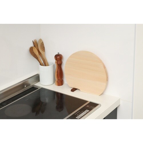 スタンド付きひのきD型まな板 30×26cm