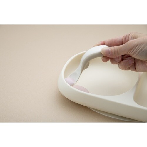 食器 すくいやすいシリコーンプレート アイボリー