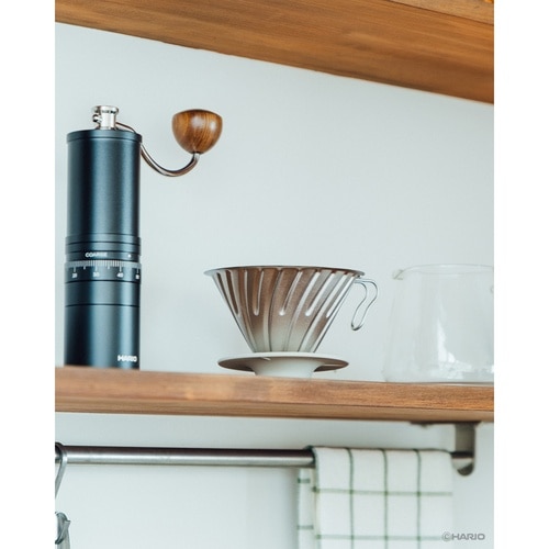V60 チタンドリッパー 01