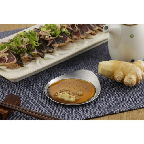 手のひらに収まる薬味おろし