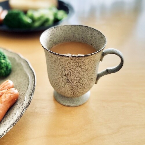 マグカップ Rinka 磁器 美濃焼 ベージュ