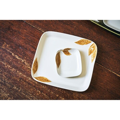 コノハ 角プレートS 茶