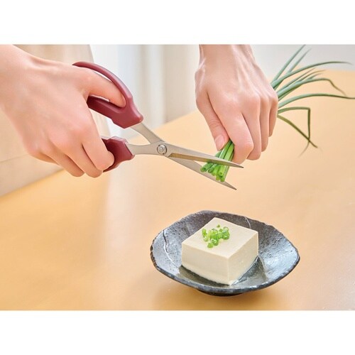 先細スパッと! キッチンはさみ