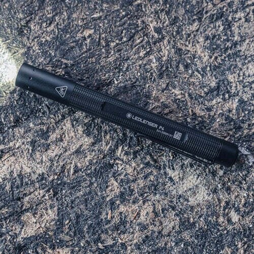 LEDLENSER ペンライト P4