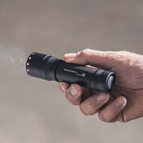 LEDLENSER ライト P7