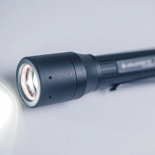 LEDLENSER ライト P5