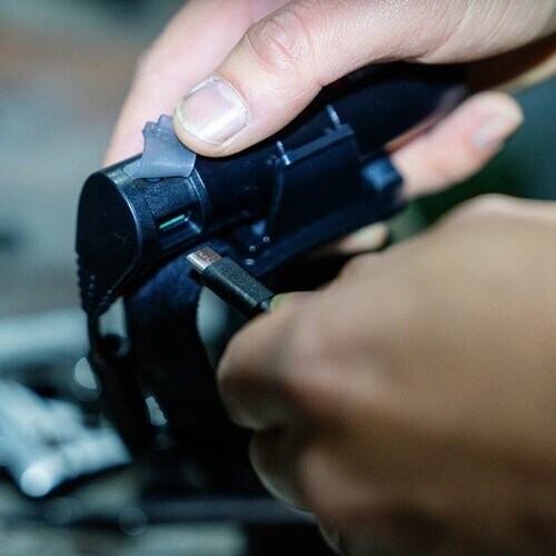 LEDLENSER 充電式LEDヘッドライト H8