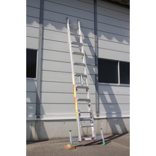 三連はしご(アルミ製)3.01−7.09