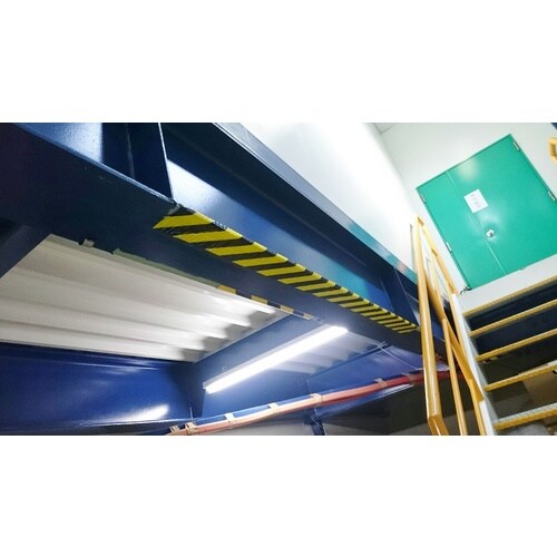 トラクッションテープ(黒/黄)150x3mm/3m