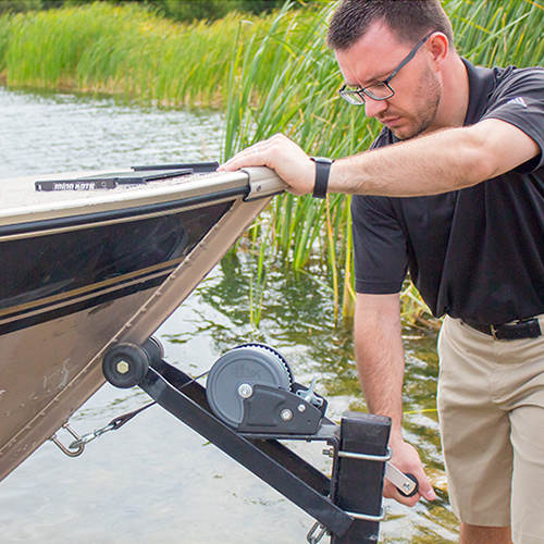 ハンドウィンチ680kg