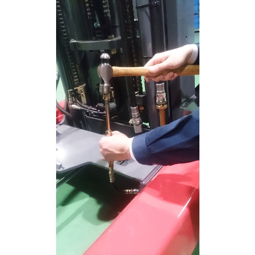 グリースニップルオープンツール