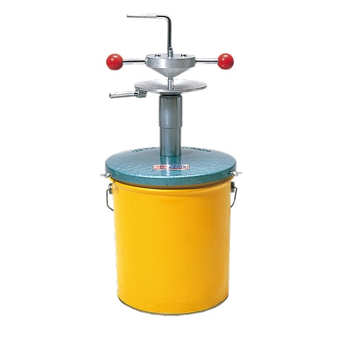 グリースチャージャー