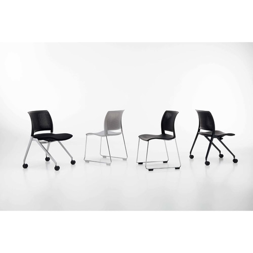 スプライン 黒脚キャスター 座樹脂 黒 硬床用