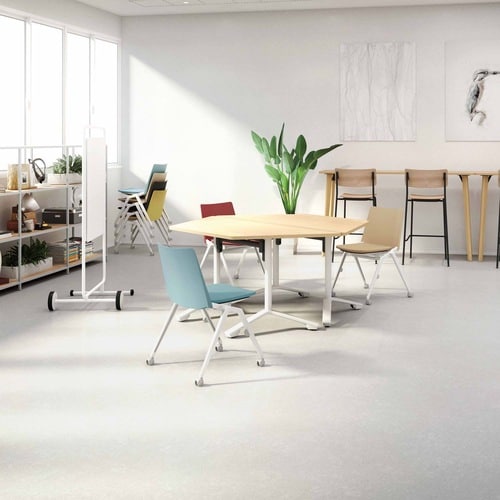 スタッカ 黒キャスター脚 背ブラック 座黒 肘無