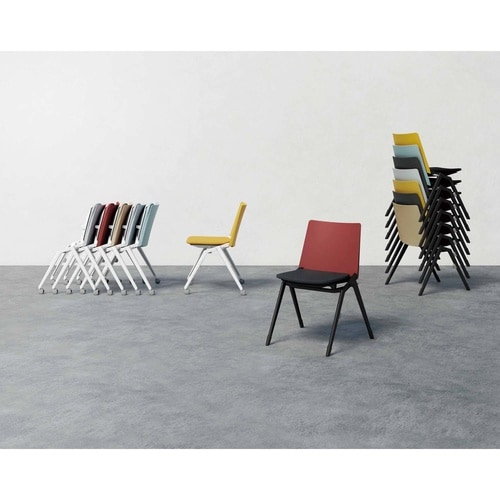 スタッカ 黒キャスター脚 背ブラック 座黒 肘無