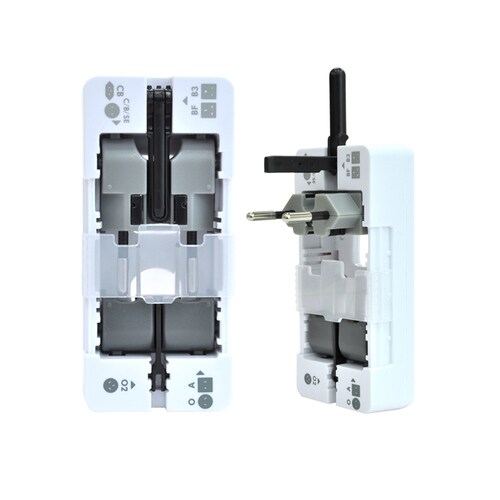 マルチ変換プラグ 海外旅行用マ 11cm ホワイト