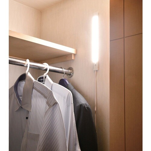 LED多目的灯明暗人感ALT−2030PIR(L)