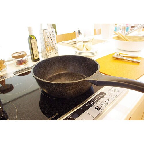 軽量ダイヤモンドマーブルIH深型フライパン24cm
