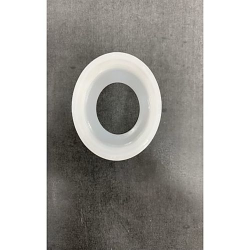 穴あきキャップノズル小用