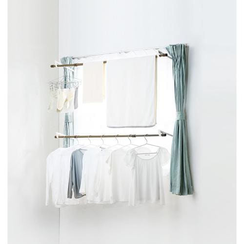 木目調窓枠物干し