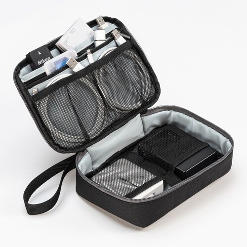 トラベル小物ポーチ