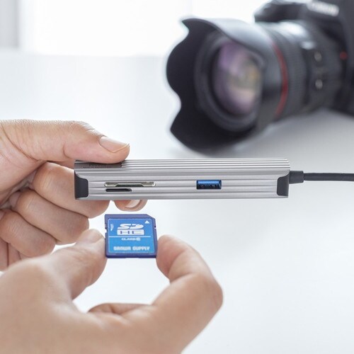 USB Type−Cマルチ変換アダプタ