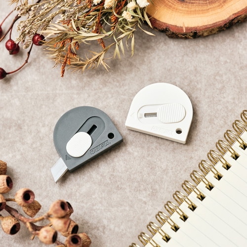 限定品 タッチナイフR (32コ吊り下げ台紙)