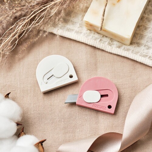 限定品 タッチナイフR (32コ吊り下げ台紙)