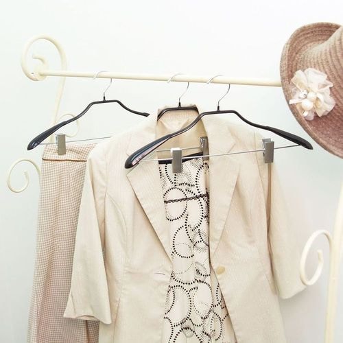 すべらないジャケットハンガー42PVC×4