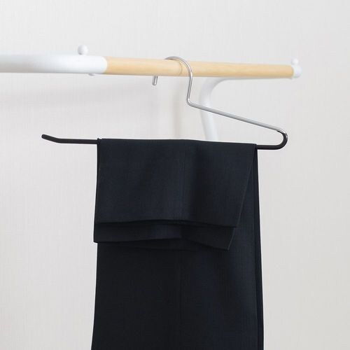 すべらないスラックスハンガー2本組PVCBK×4