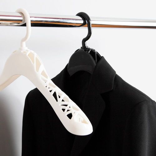 FーFitウォッシャブルスーツ用ハンガーBK×6