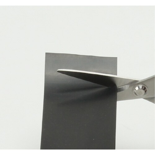 シャープなはさみ