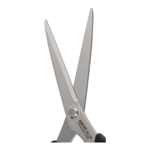 シャープなはさみ