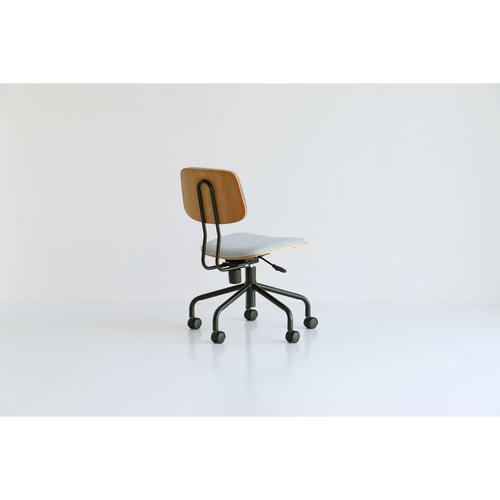 aven オフィスチェア ライトグレー